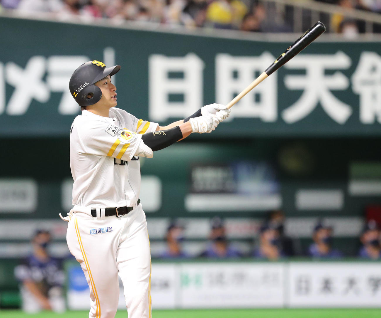 ソフトバンク対西武　4回裏ソフトバンク1死、柳田悠岐は中越え本塁打を放つ（撮影・梅根麻紀）