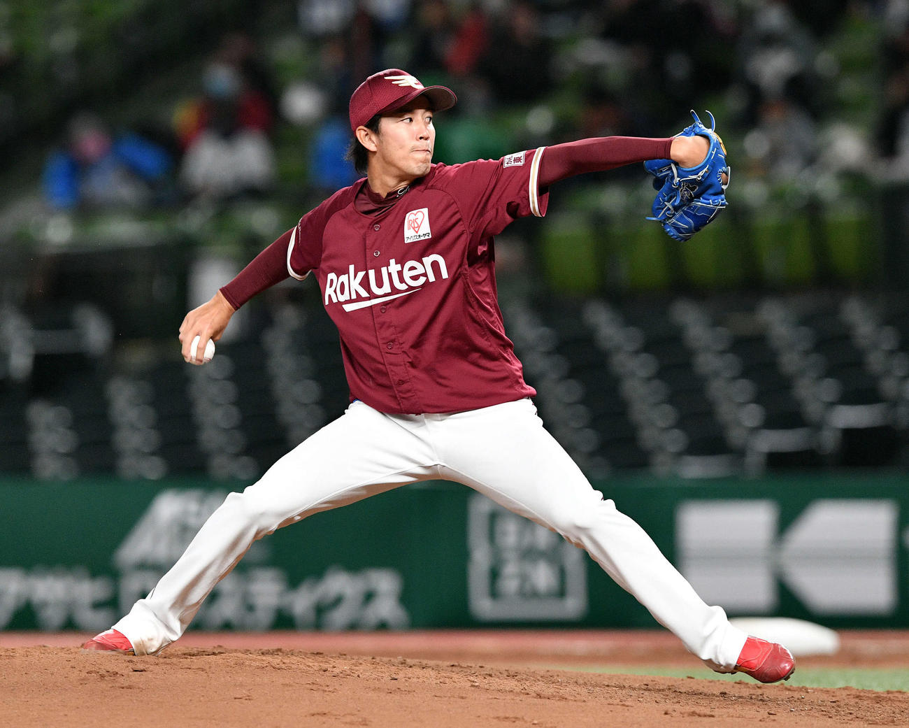 西武対楽天　楽天先発の岸（撮影・滝沢徹郎）