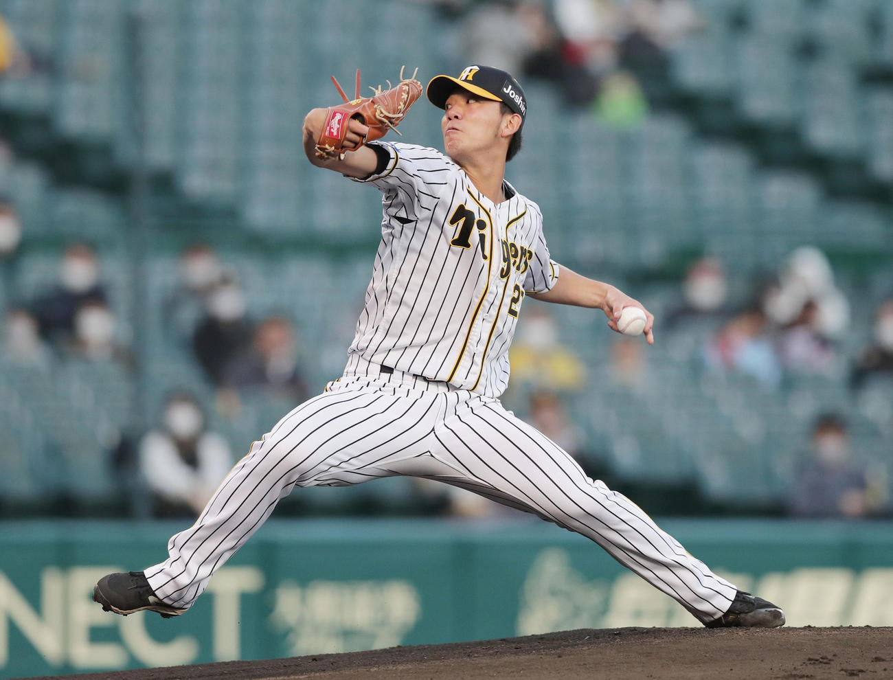 阪神対巨人　阪神先発の伊藤将（撮影・前田充）