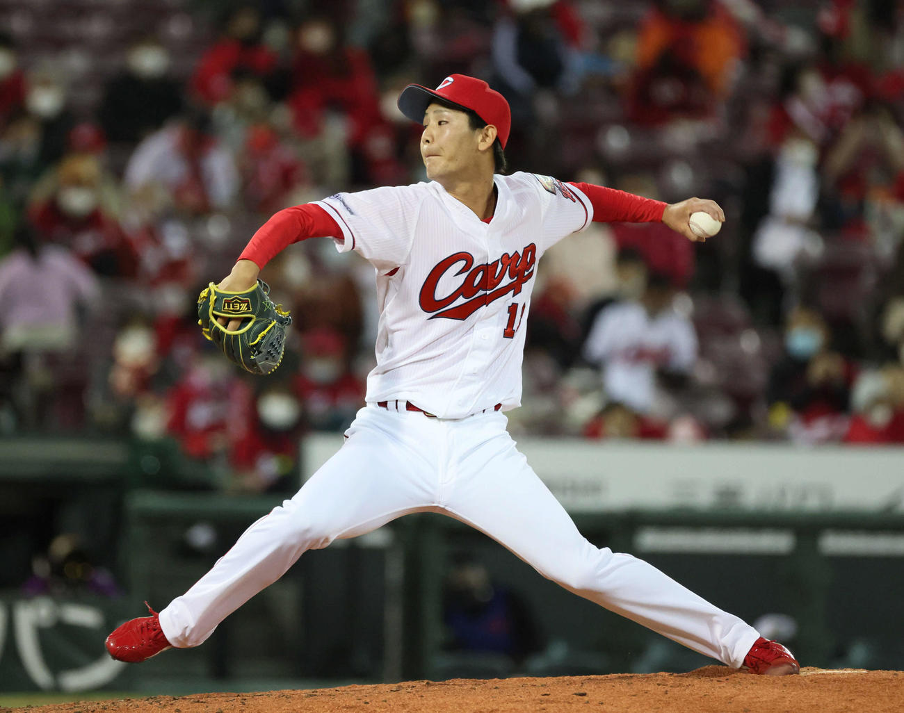 プロ野球広島対巨人　7回表巨人、広島二番手の森浦大輔（撮影・加藤孝規）