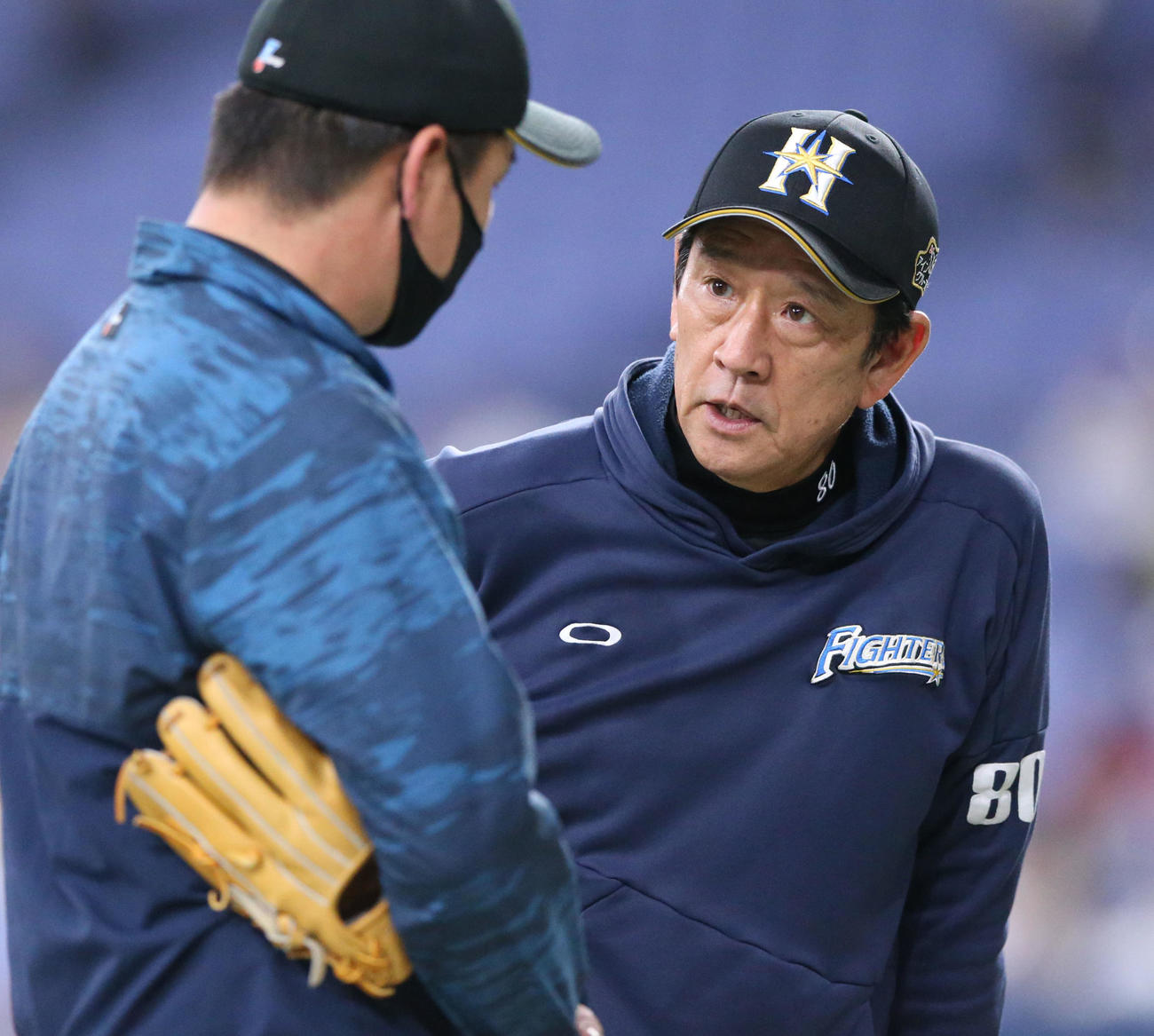 オリックス対日本ハム3回戦　試合前に話す日本ハム栗山英樹監督（撮影・上山淳一）