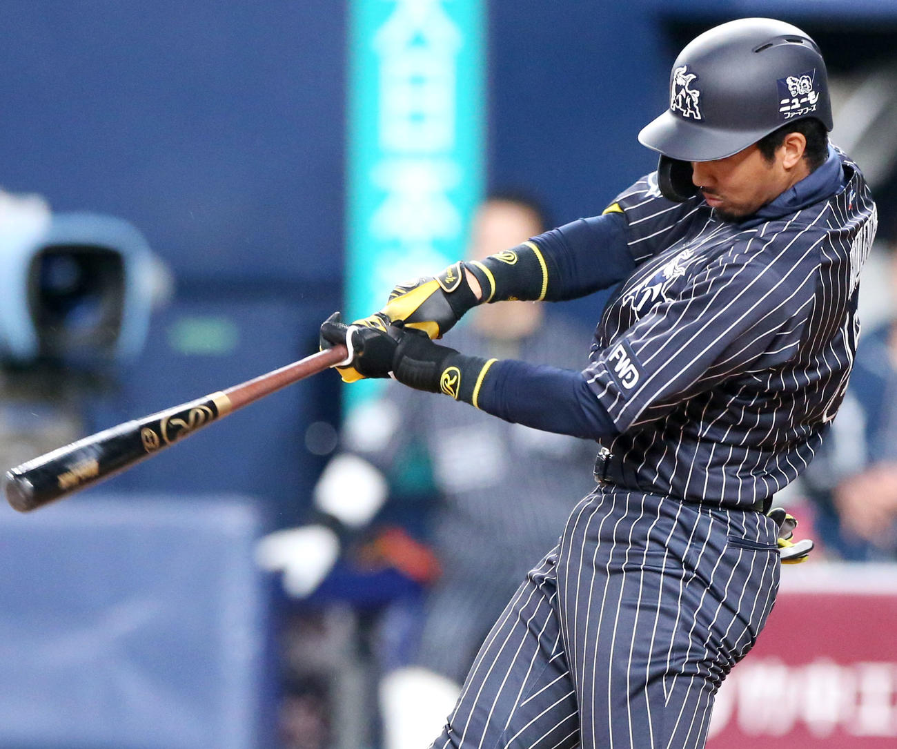 オリックス対日本ハム　9回裏オリックス2死二、三塁、宗は右に同点となる2点三塁打を放つ（撮影・上山淳一）
