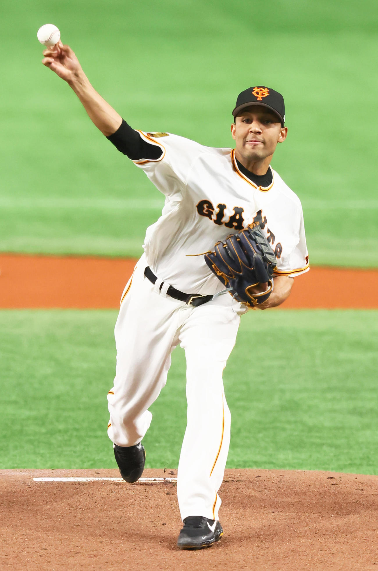 巨人対中日　巨人先発のサンチェス（撮影・足立雅史）