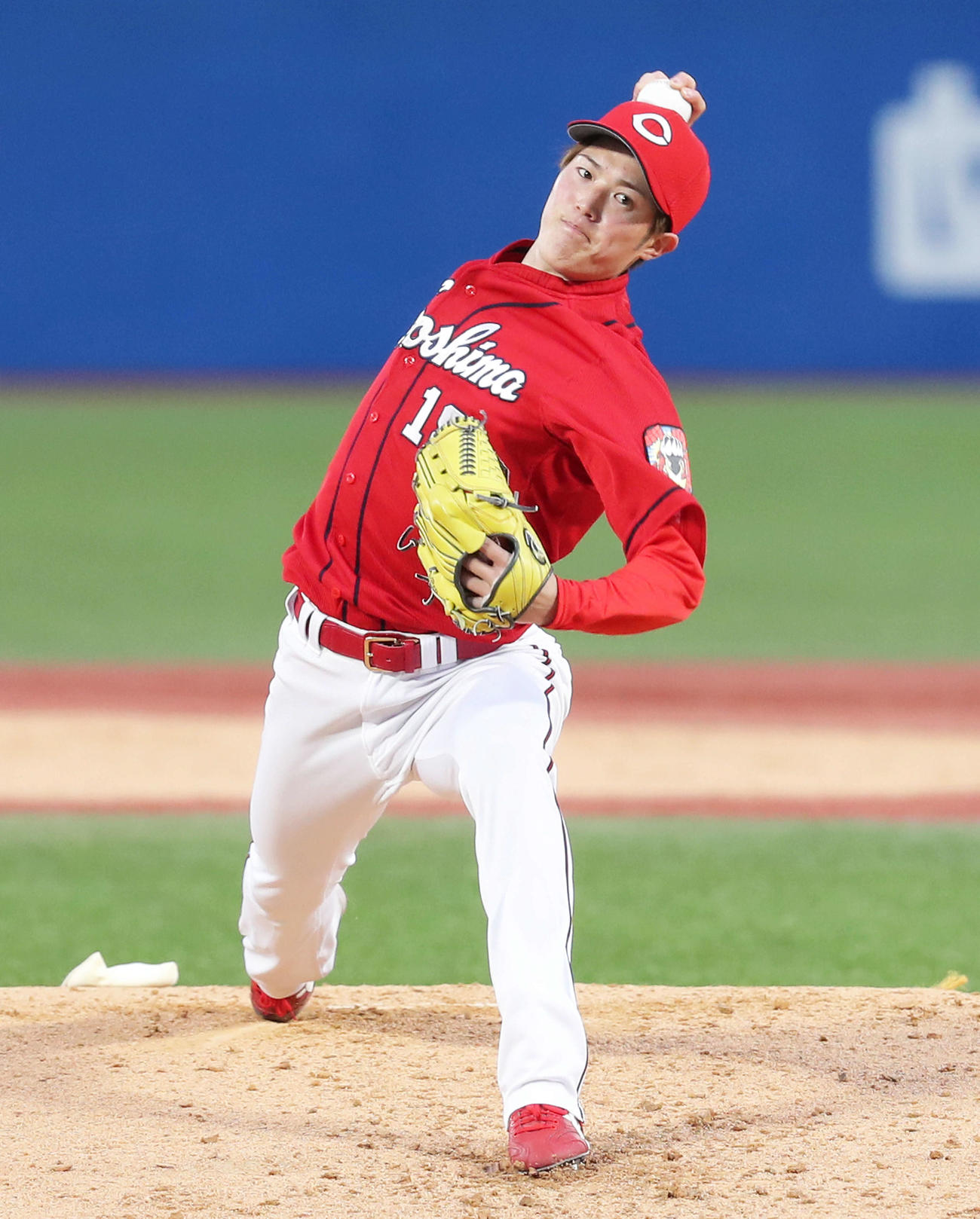 21年4月6日、ヤクルト戦で完封勝利を挙げた広島森下