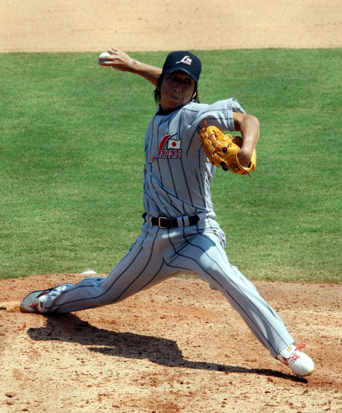 北京五輪準決勝の韓国戦で7回から登板した藤川球児（08年）