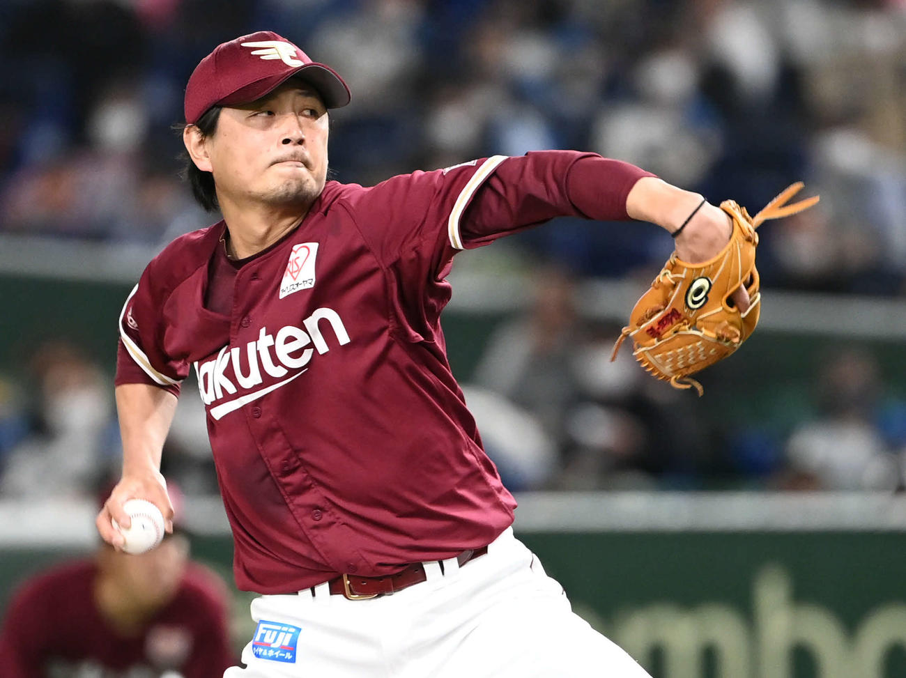 日本ハム対楽天　力投する楽天先発の涌井（撮影・山崎安昭）