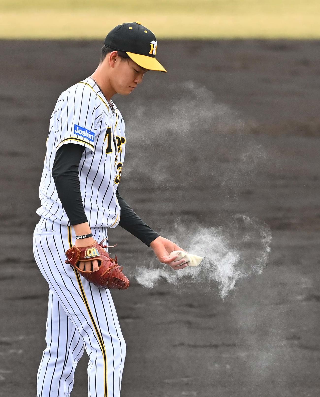 2軍広島戦で二俣に本塁打を浴びる及川（代表撮影）