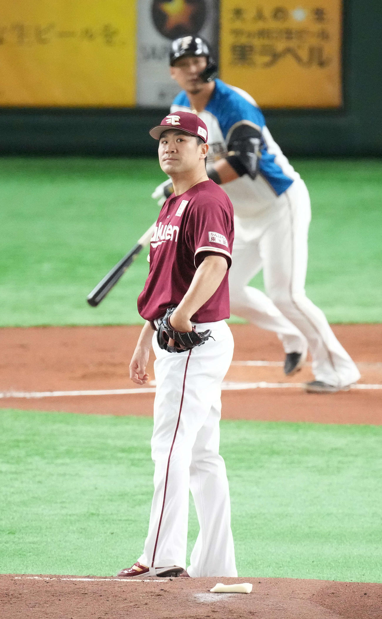日本ハム対楽天　1回裏日本ハム2死一塁、中田に先制の2点本塁打を浴びる田中将（撮影・鈴木みどり）