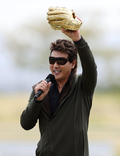 新庄剛志氏 佐藤輝明は すばらしい 視察の時点で すぐに打てると プロ野球 日刊スポーツ