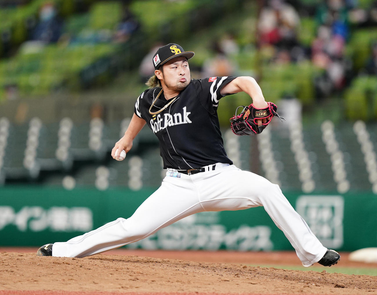 西武対ソフトバンク　9回に登板したソフトバンク森（撮影・菅敏）