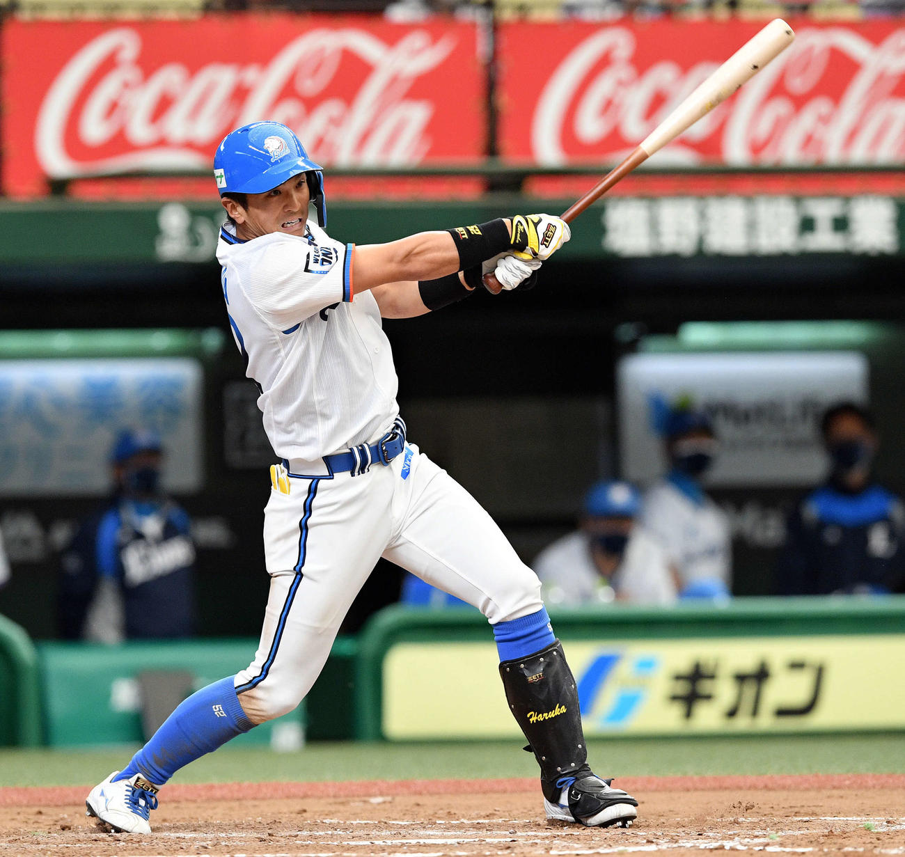 西武対ソフトバンク　7回裏西武1死二塁、山田は勝ち越しの右適時二塁打を放つ（撮影・滝沢徹郎）