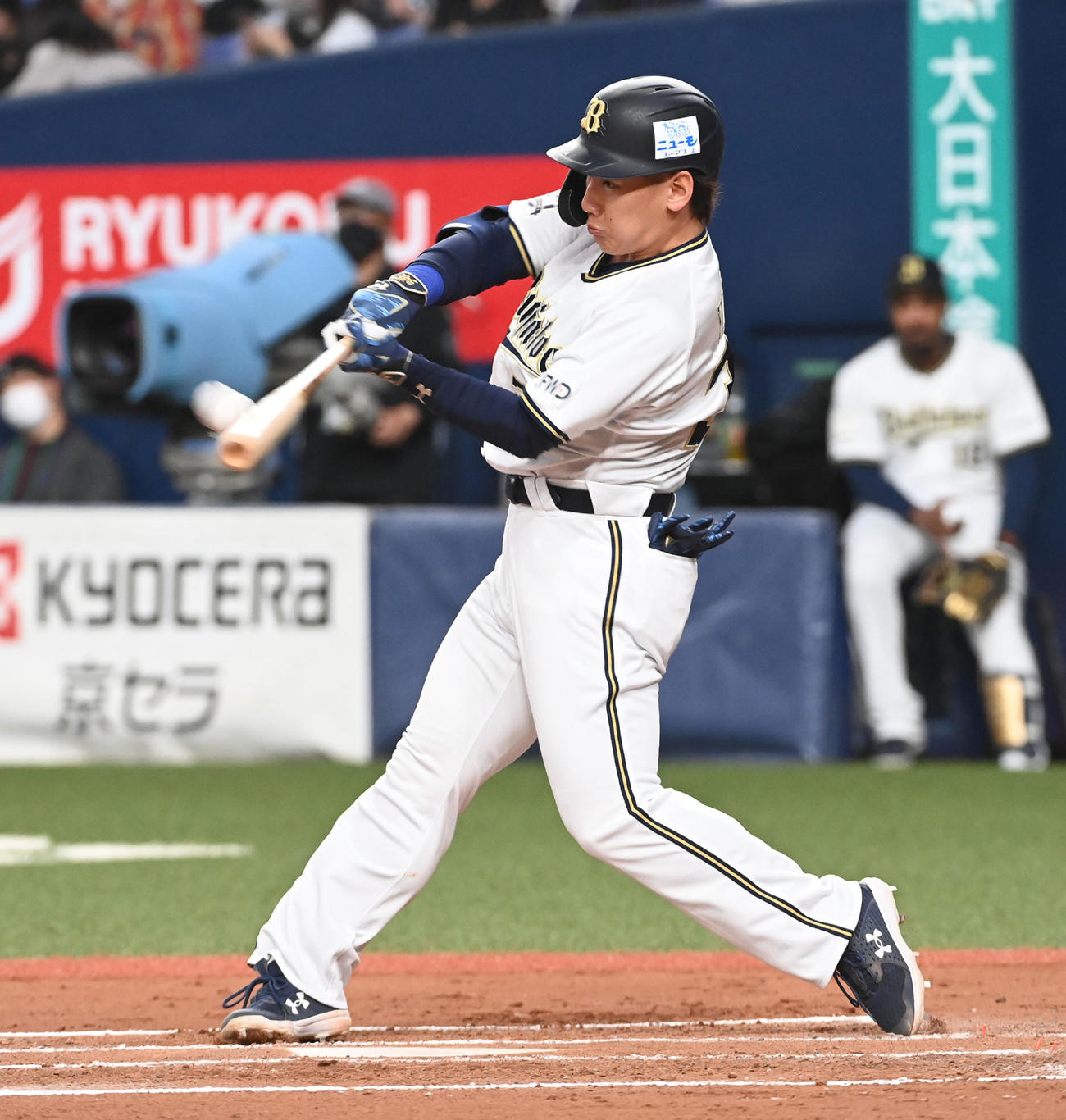 オリックス対西武　6回裏オリックス2死、吉田正は右越え本塁打を放つ（撮影・前岡正明）