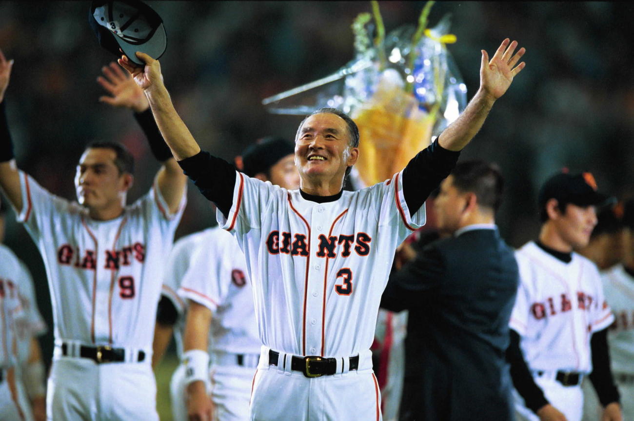 1982試合を指揮した長嶋茂雄監督