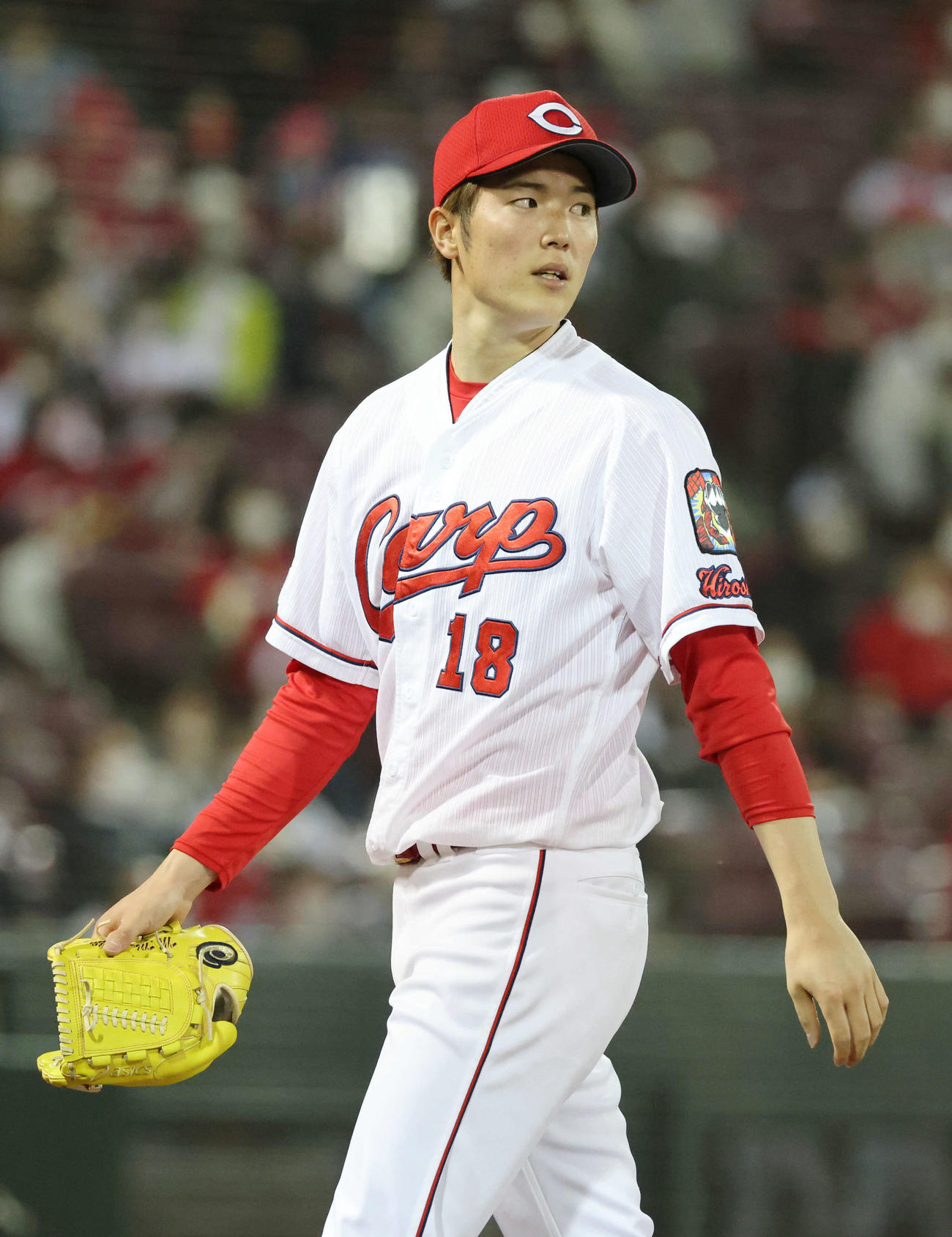 広島対ヤクルト　7回表ヤクルト1死三塁、森下は川端に右前勝ち越し適時打を浴びる（撮影・加藤孝規）