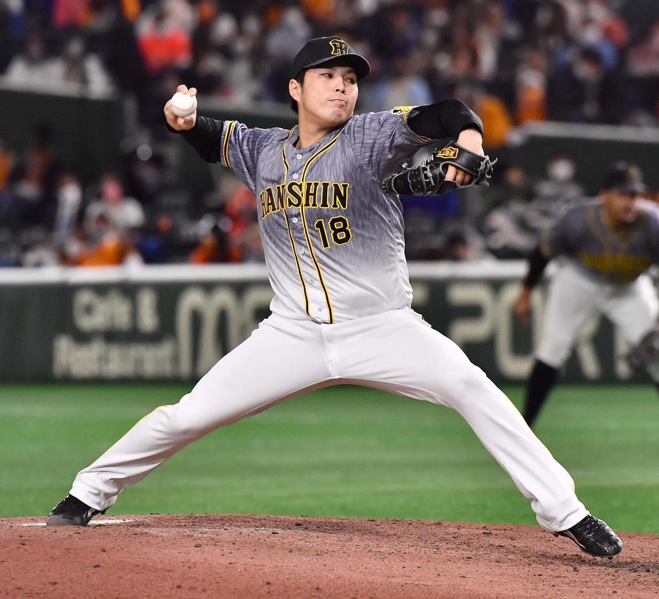 巨人対阪神　阪神3番手の馬場（撮影・上田博志）