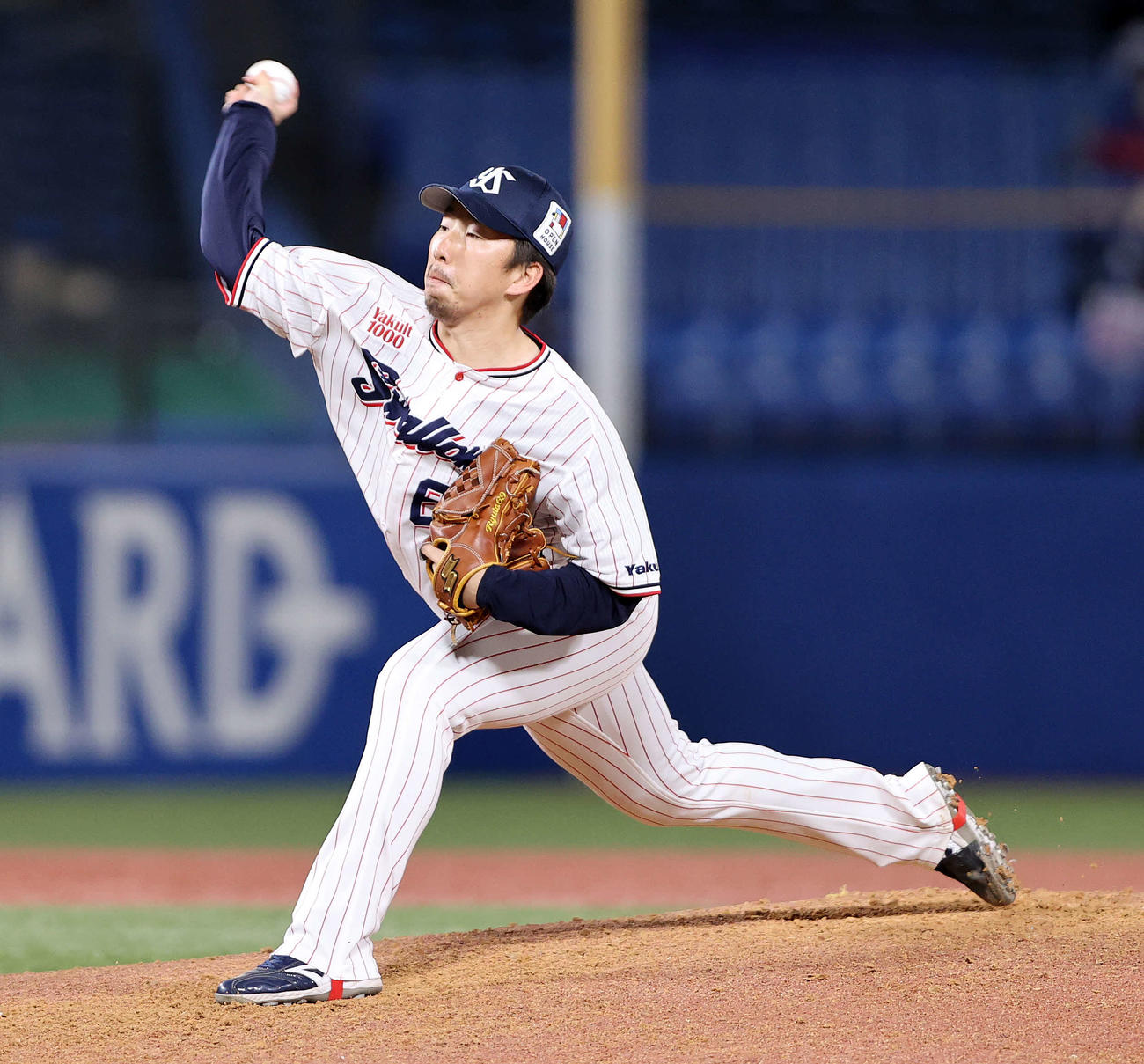 ヤクルト対中日　2番手で力投するヤクルト今野（撮影・鈴木正人）
