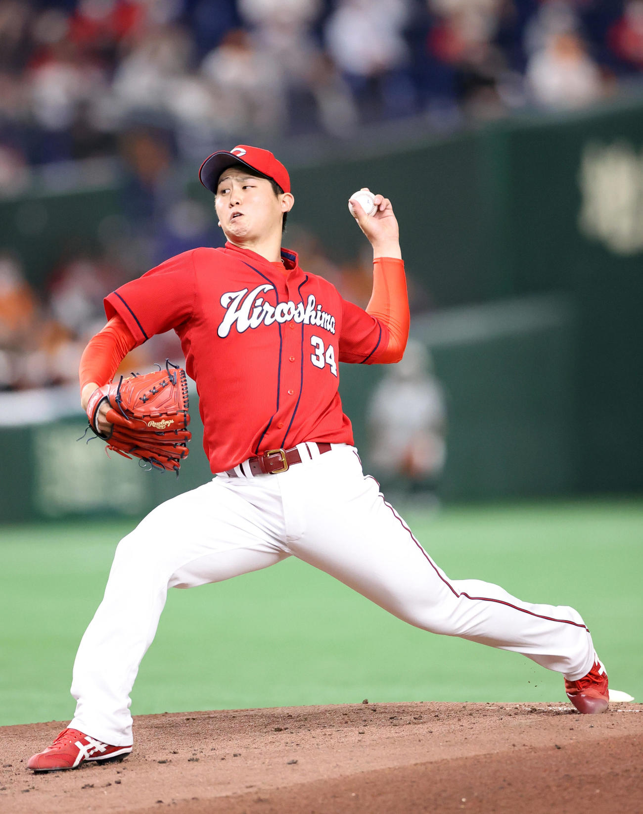 巨人対広島　広島先発の高橋昂（撮影・狩俣裕三）