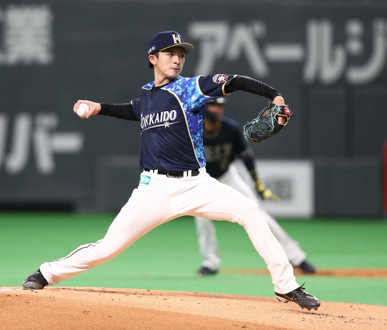 日本ハム対オリックス　日本ハム先発の上沢（撮影・黒川智章）