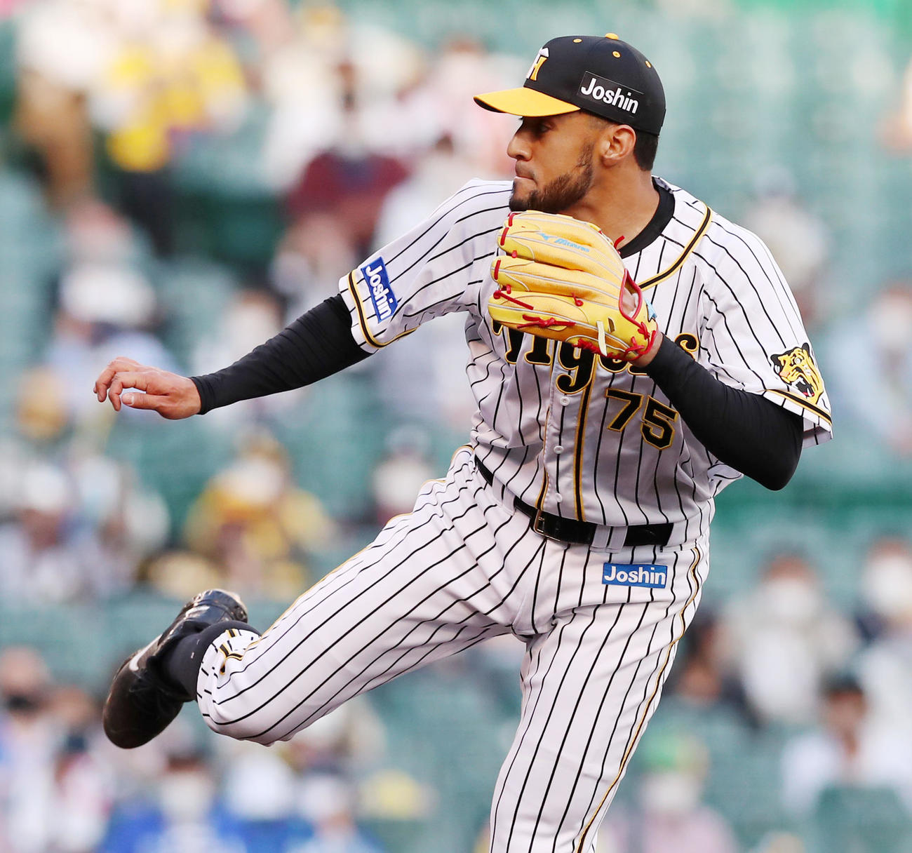 阪神対DeNA 9回表、阪神4番手で登板するスアレス（撮影・加藤哉）
