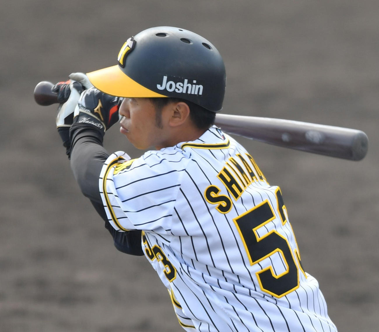 8回裏阪神、2死一、二塁、島田海吏は右前に適時打を放ち、この日3安打とする（代表撮影）