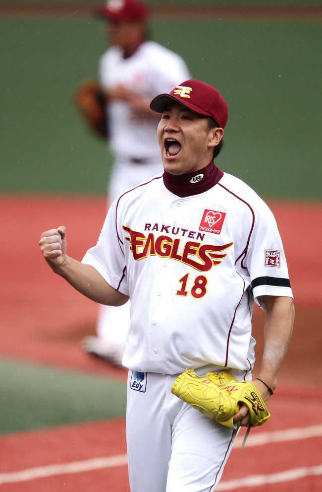 11年4月29日　楽天対ロッテ　完投勝利を挙げる楽天田中将大