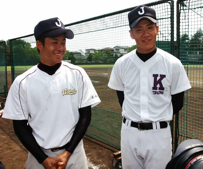06年全日本高校選抜合宿３日目　早実・斎藤佑樹（左）、駒大苫小牧・田中将大