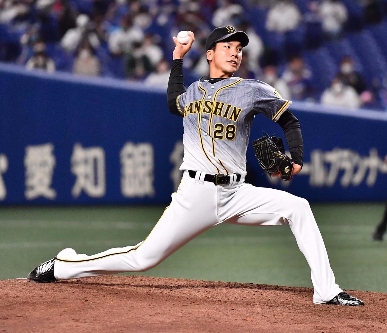 中日対阪神　阪神2番手の小野（撮影・上田博志）