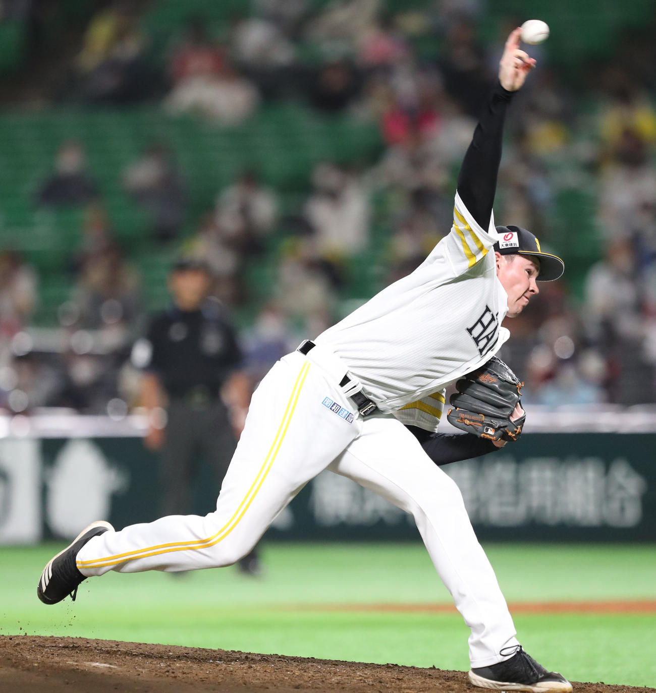 ソフトバンク対日本ハム　4回から登板したソフトバンク・スチュワート（撮影・梅根麻紀）