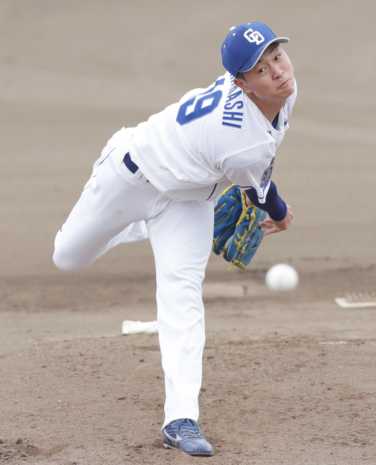 中日対ソフトバンク　ウエスタン・リーグのソフトバンク戦に先発する中日高橋宏（撮影・前田充）