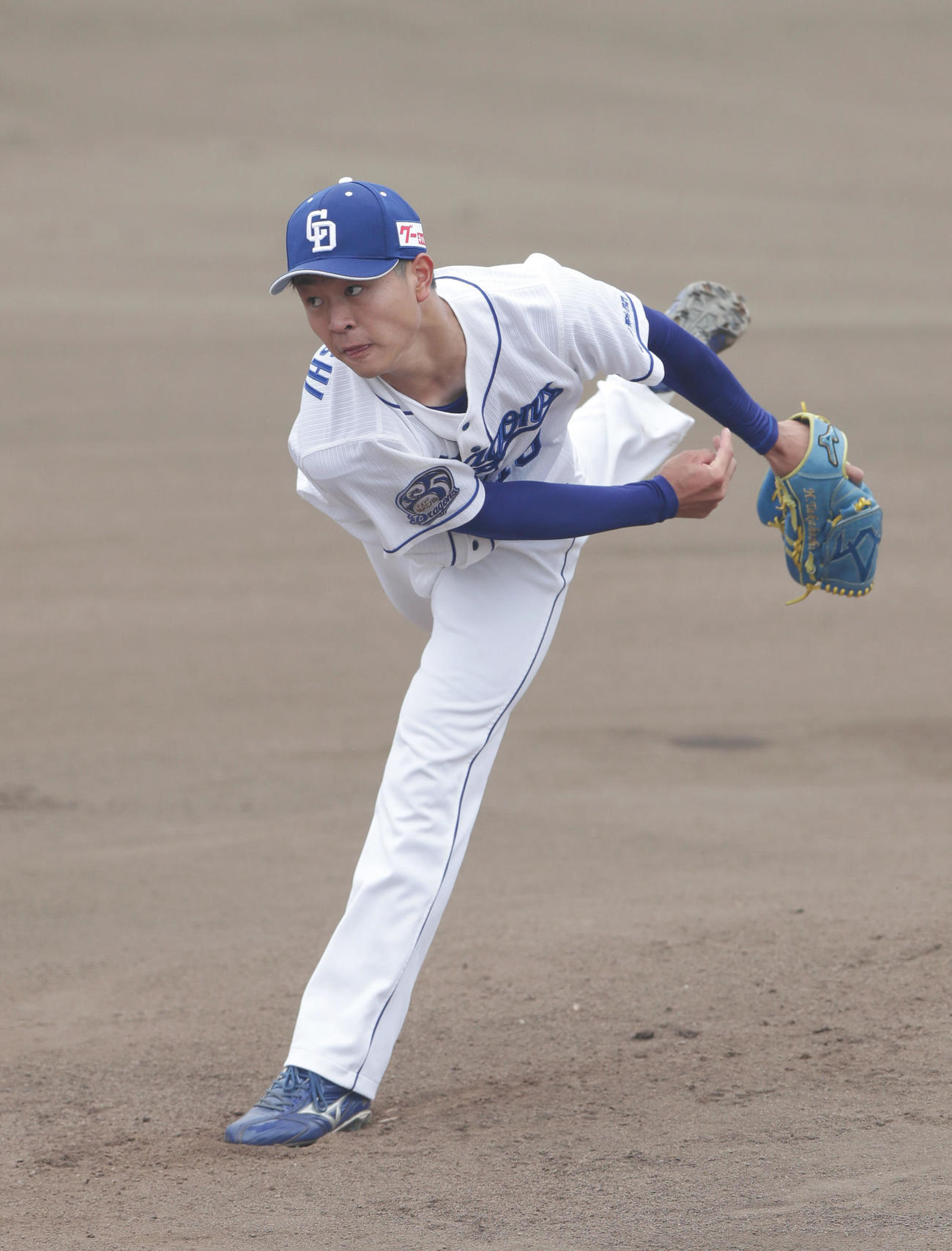 中日対ソフトバンク　ウエスタン・リーグのソフトバンク戦に先発する中日高橋宏（撮影・前田充）