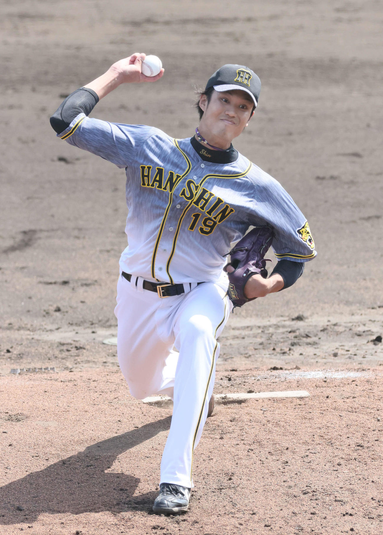 6回裏広島、阪神2番手の藤浪晋太郎（撮影・加藤孝規）