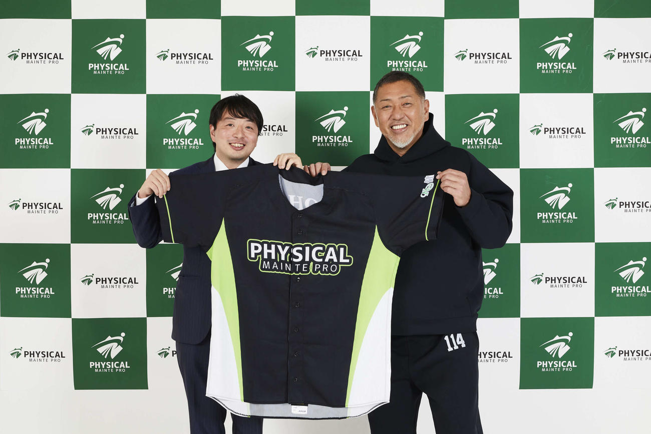 中高生向けサプリ「フィジカルメンテプロ」のアンバサダーに就任した清原和博氏（右）。左は健商株式会社代表の伊藤智章氏