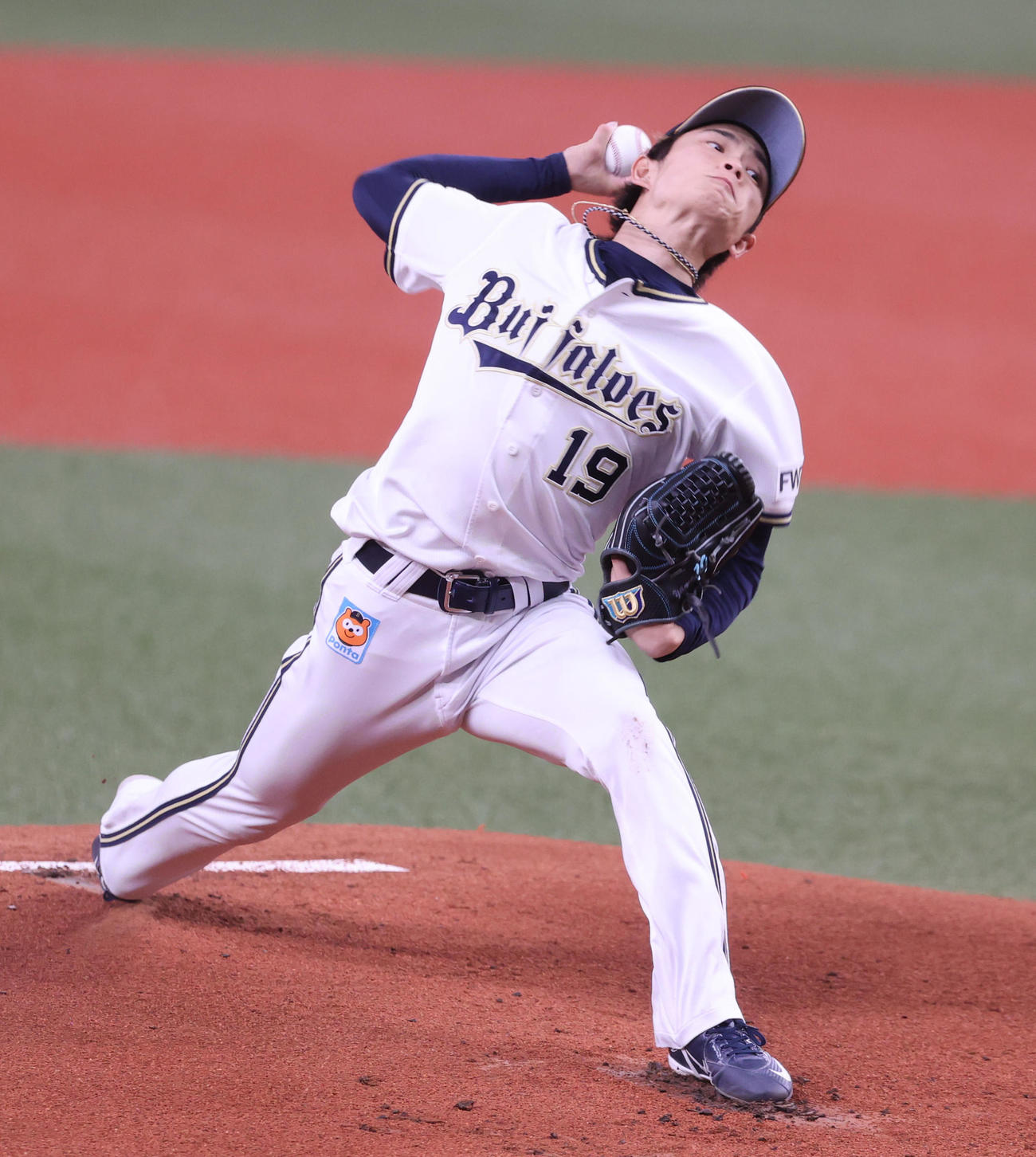 オリックス先発の山岡泰輔（撮影・渦原淳）