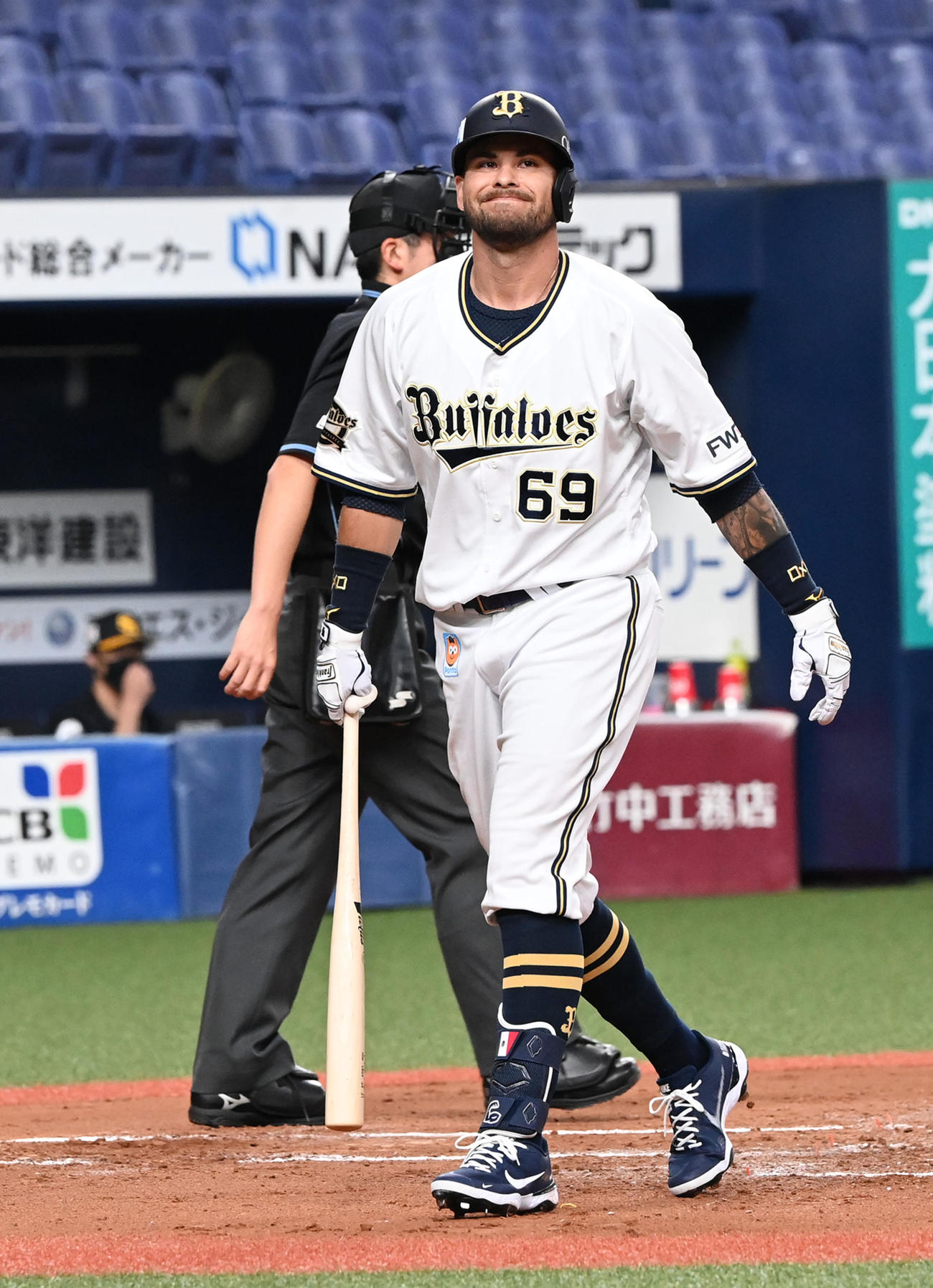 オリックス対ソフトバンク　2回裏オリックス無死一塁、ロメロは見逃しの三振に倒れる（撮影・前岡正明）