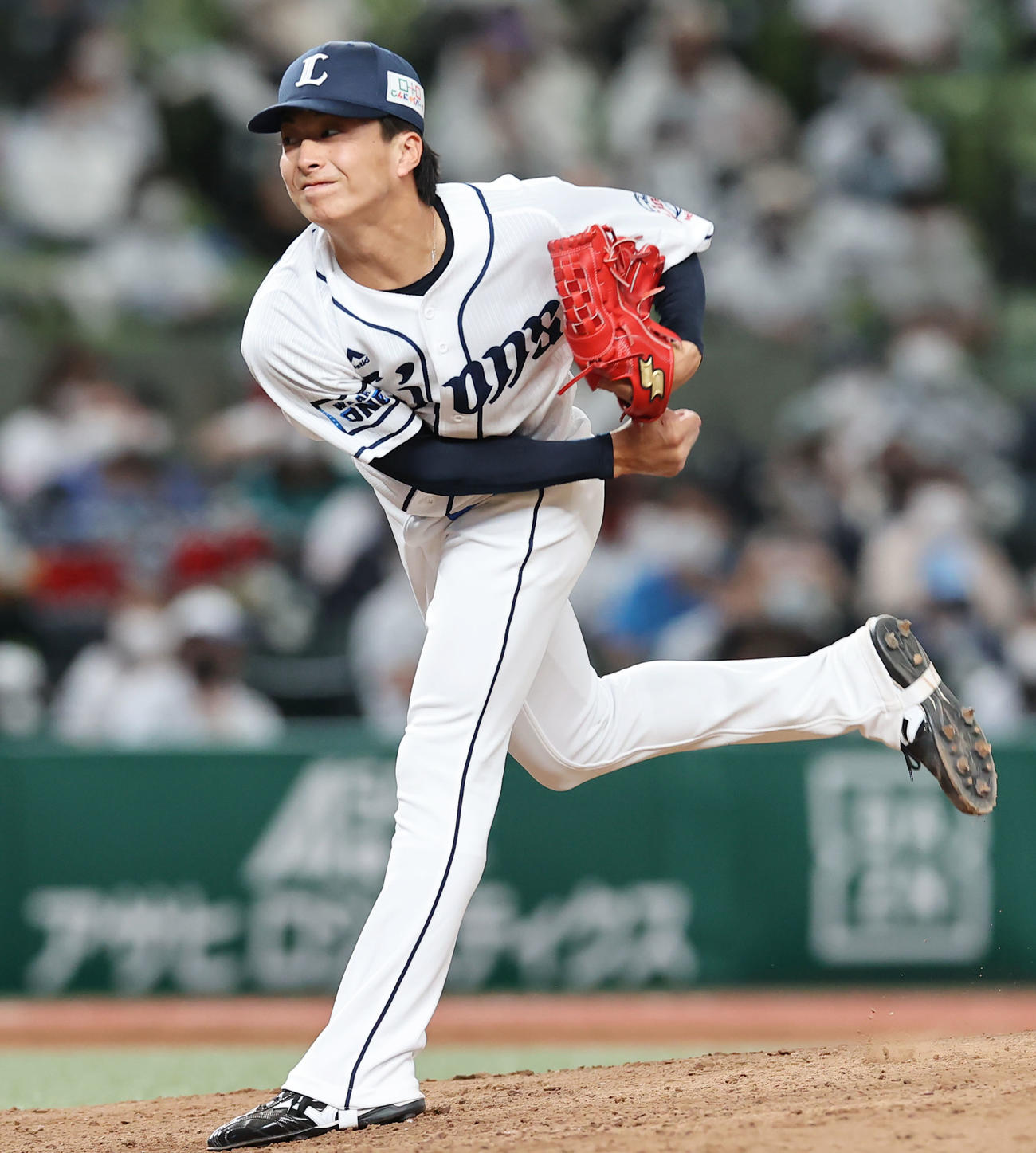 西武対オリックス　9回表、西武9番手で登板し力投する森脇（撮影・垰建太）