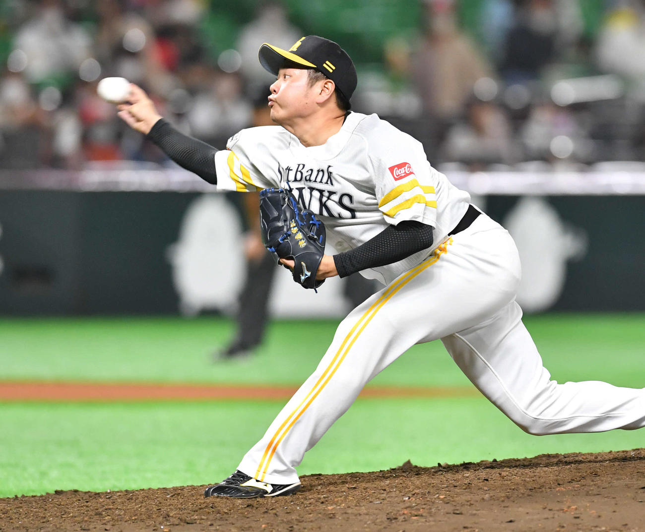 ソフトバンク対楽天　6回表より登板したソフトバンク3番手の津森（撮影・岩下翔太）
