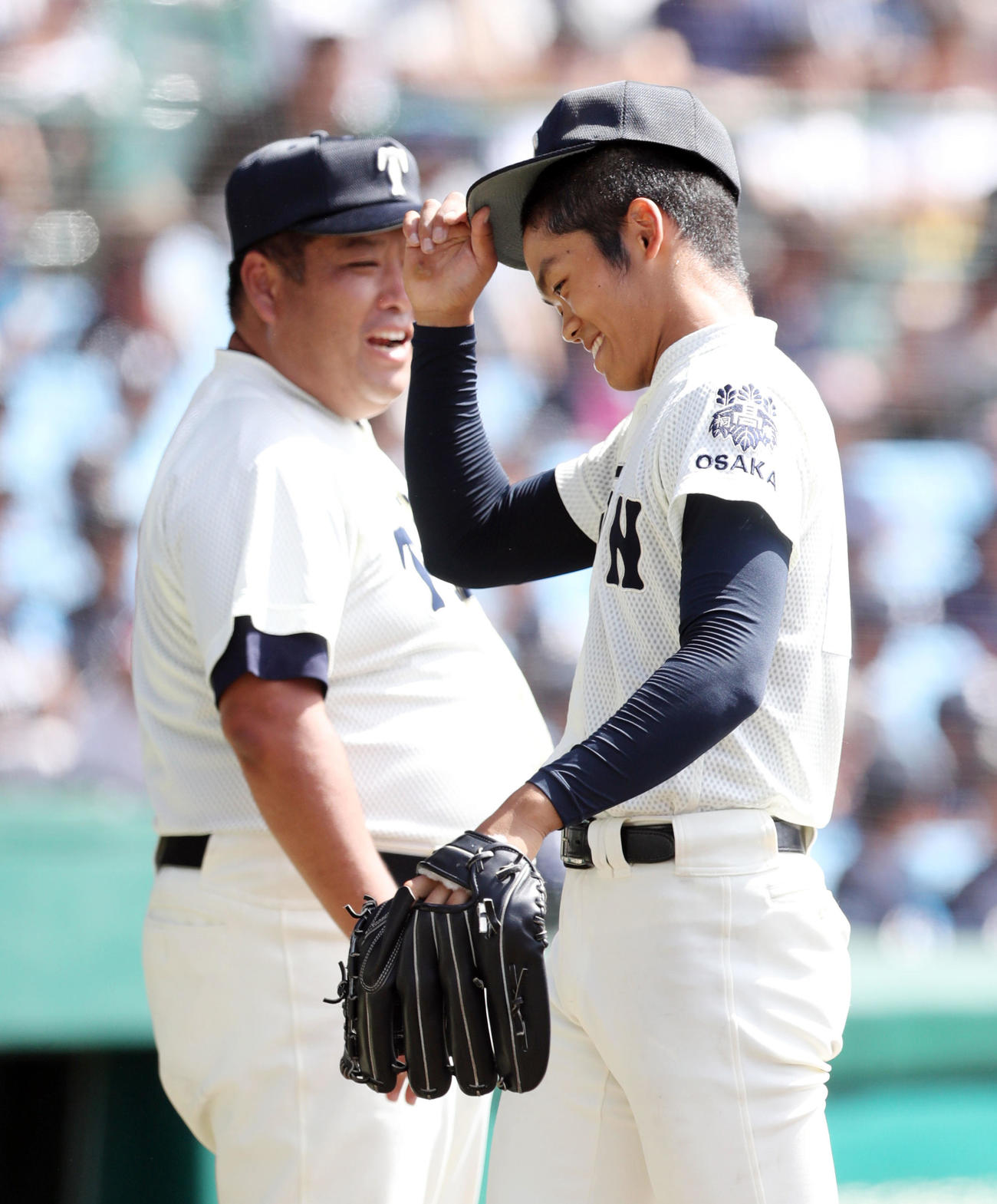 大阪桐蔭時代の中日根尾と西谷浩一監督（2018年8月13日）