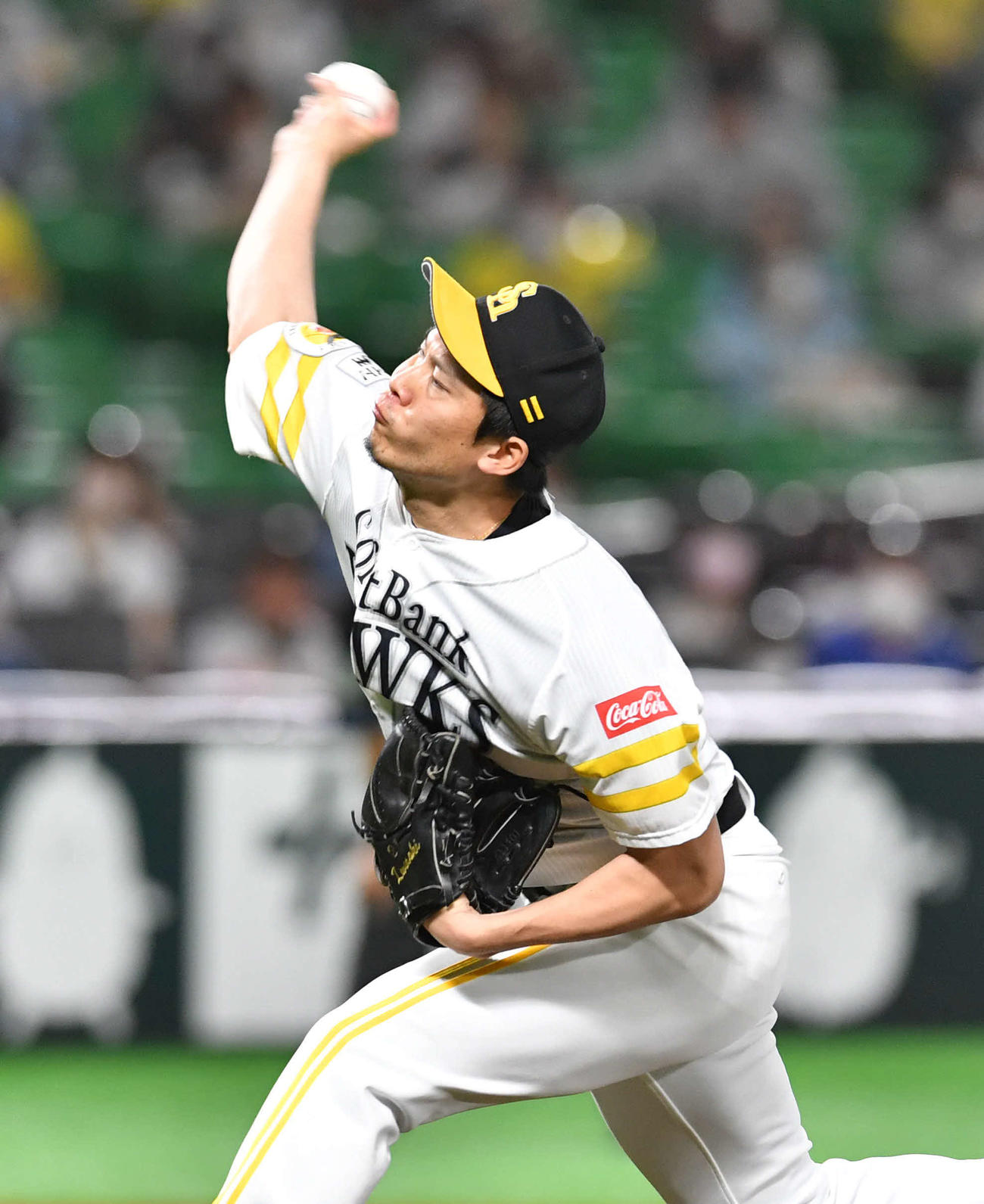 ソフトバンク対楽天　8回に登板したソフトバンク5番手の岩崎（撮影・岩下翔太）