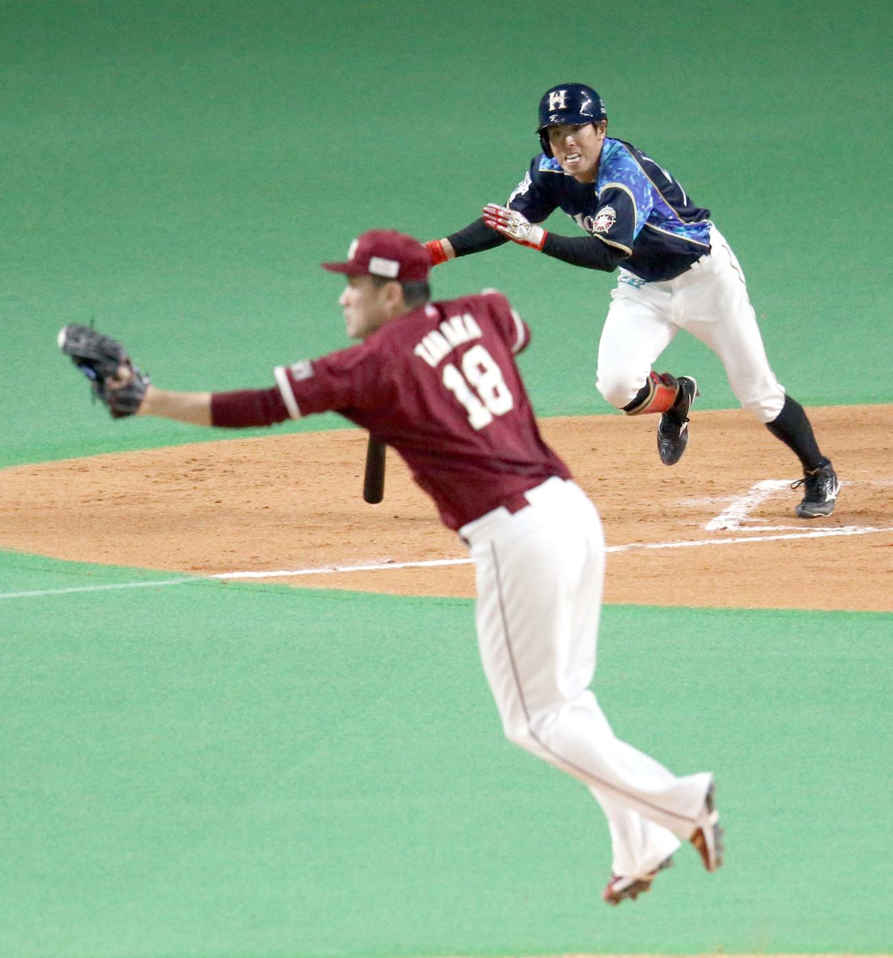 日本ハム対楽天　3回裏日本ハム無死、五十幡は投ゴロに終わる。投手は楽天田中将（撮影・佐藤翔太）