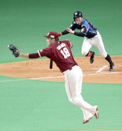 日本ハム対楽天　3回裏日本ハム無死、五十幡は投ゴロに終わる。投手は楽天田中将（撮影・佐藤翔太）