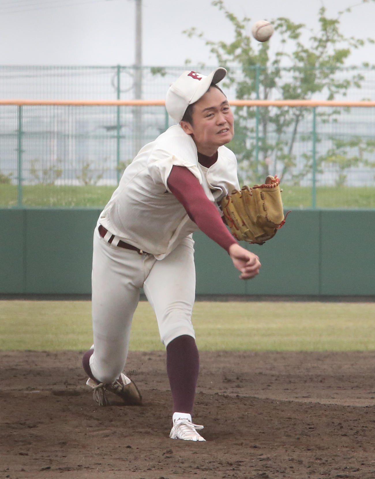 西南学院大対福岡大　1失点完投で福岡大を優勝に導いた村上（撮影・菊川光一）