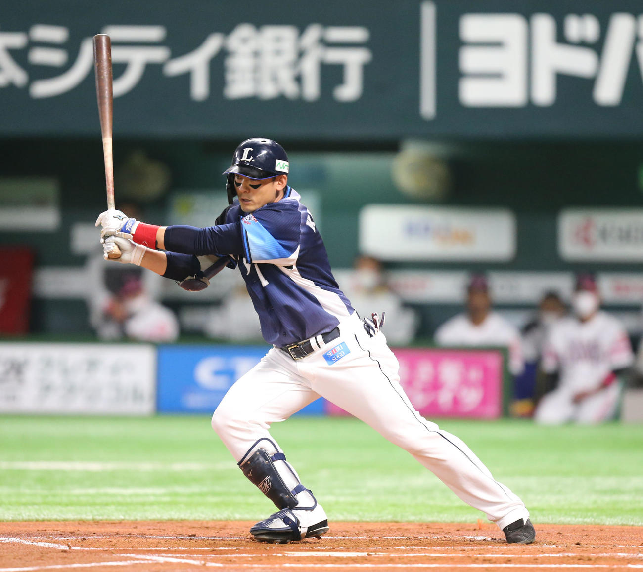 ソフトバンク対西武　1回表西武1死一、三塁、栗山は左前適時打を放つ（撮影・屋方直哉）