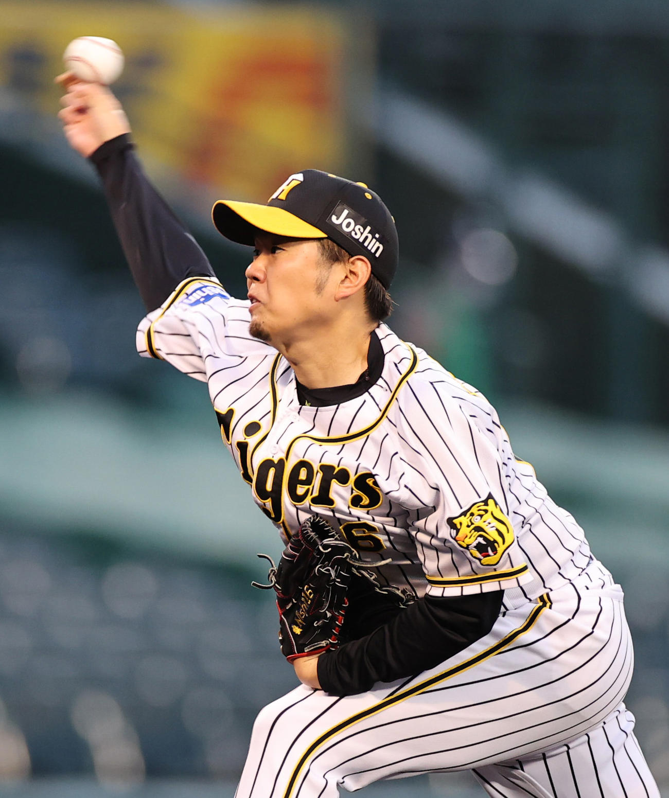 阪神対中日　阪神先発西勇輝（撮影・清水貴仁）