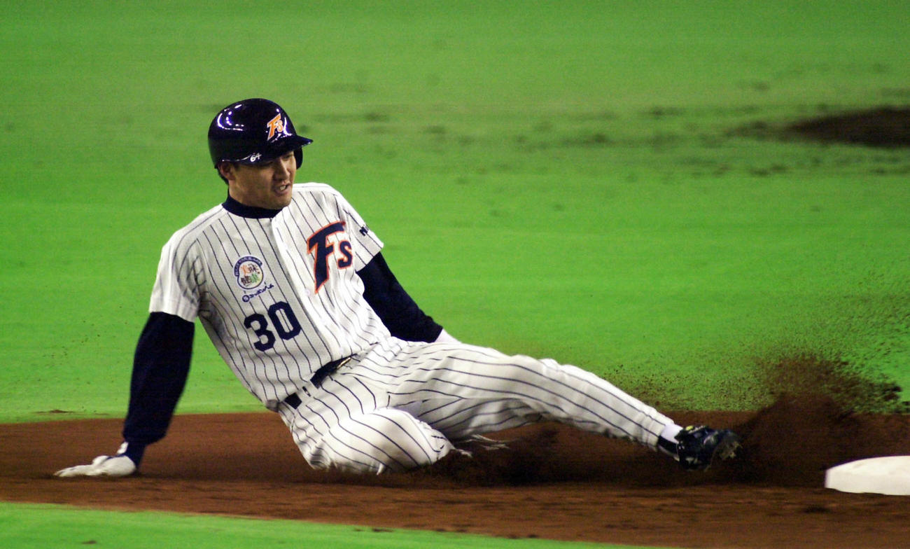 【実使用‼️】日本ハムファイターズ　金子誠　実使用　バット　WBC 日本代表 金子誠が最長9年「30」 近年は新天地日本ハムでの飛躍期す選手たち