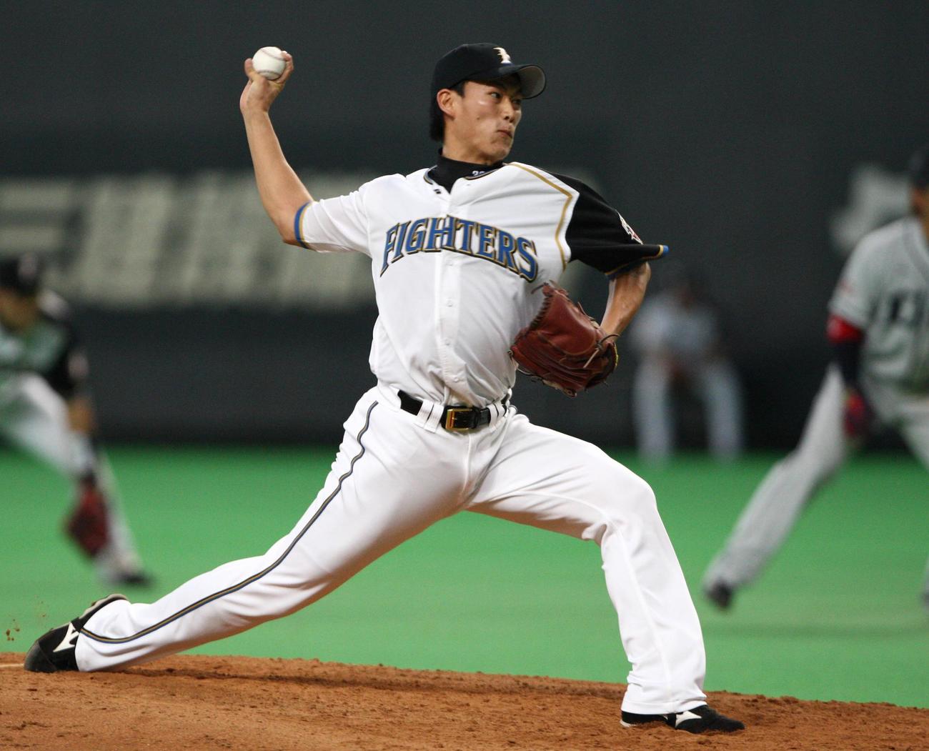 10年～12年の背番号「30」松家卓弘