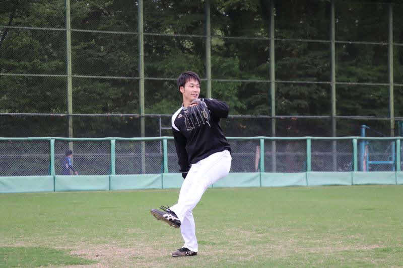 西武第2球場で調整したソフトバンク武田（球団提供）