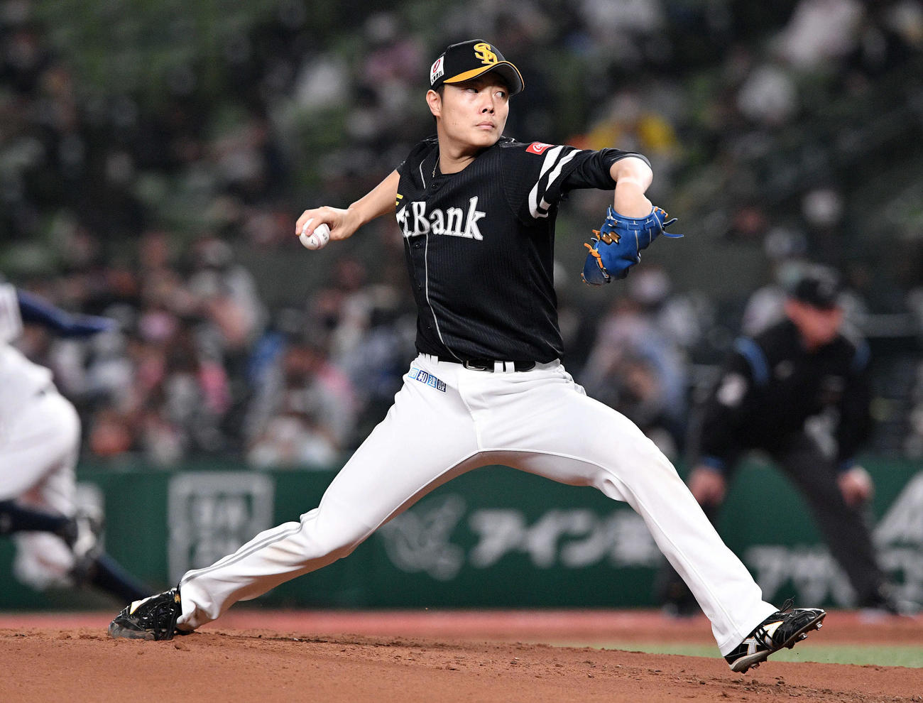 西武対ソフトバンク　ソフトバンク先発の松本（撮影・滝沢徹郎）