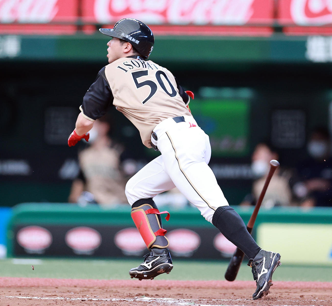 西武対日本ハム　7回表日本ハム無死、五十幡は右越えにプロ初本塁打を放つ（撮影・浅見桂子）