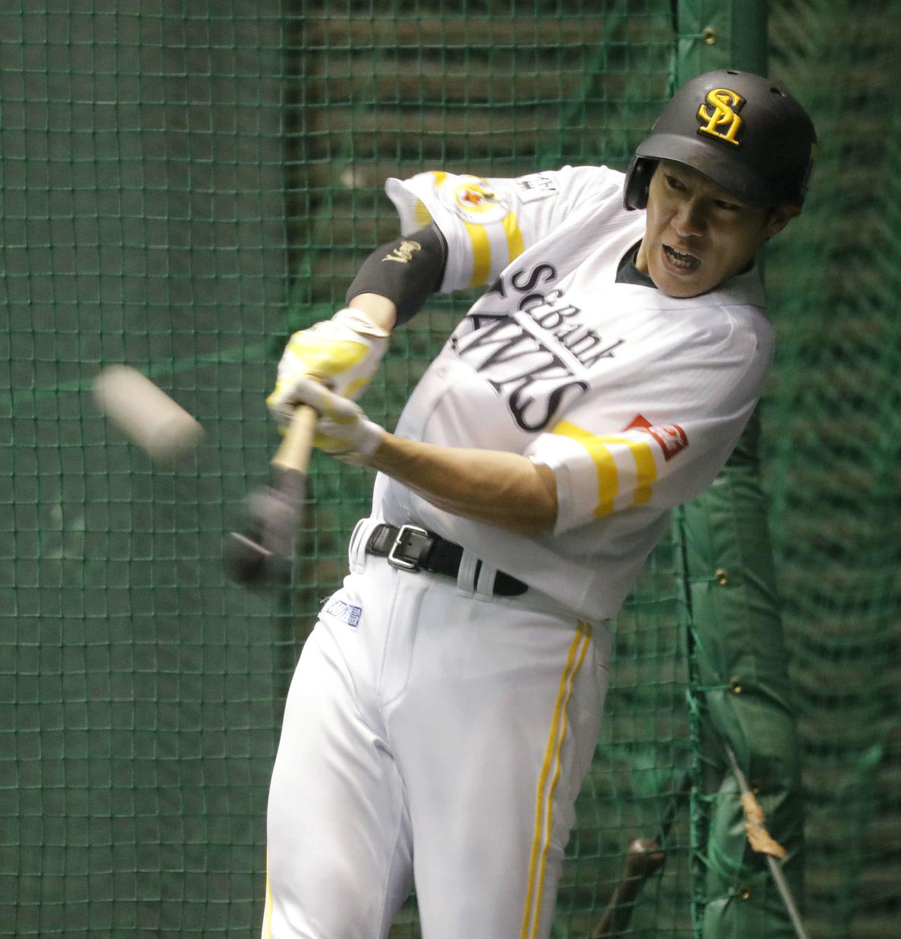 打撃練習を行う柳田悠岐（2021年2月13日撮影）