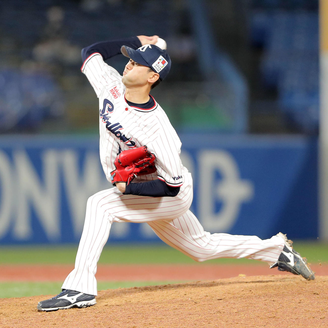 ヤクルト対日本ハム　8回表、ヤクルト4番手で登板する石山（撮影・河田真司）
